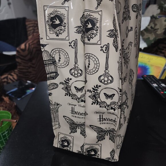 NWT - Picture 3 of 7